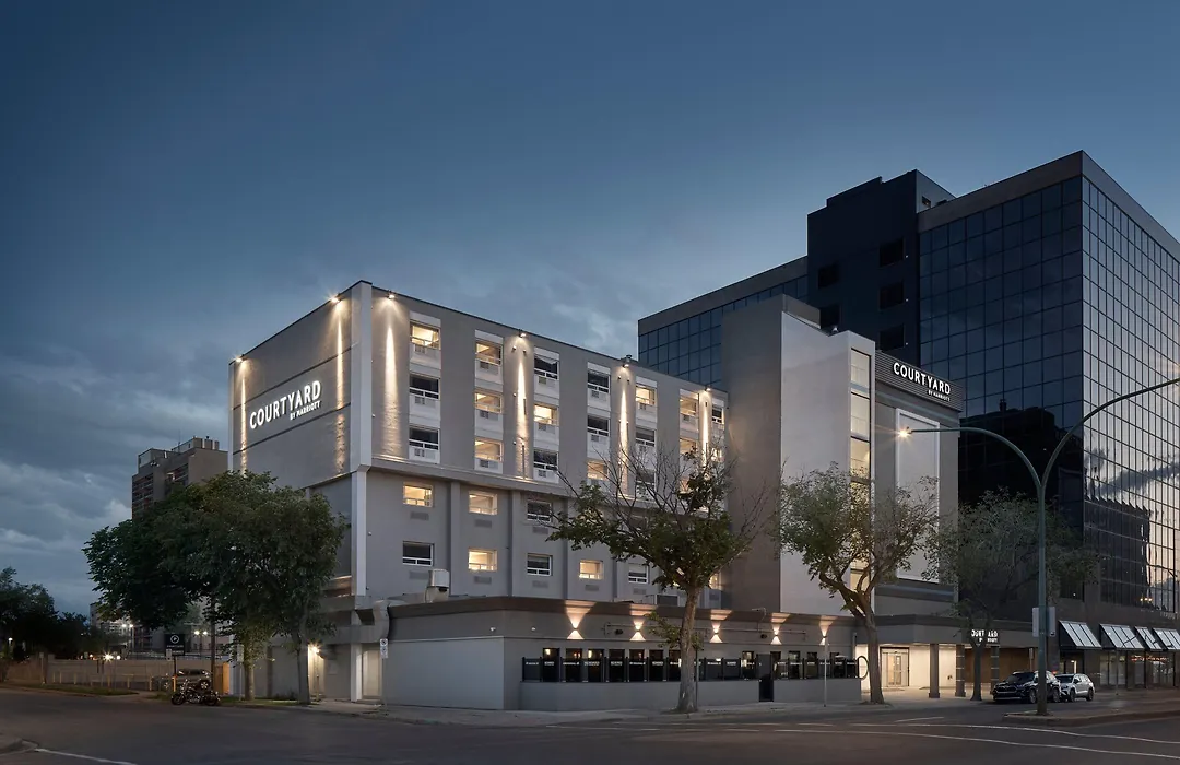Courtyard By Marriott Regina Downtown-1