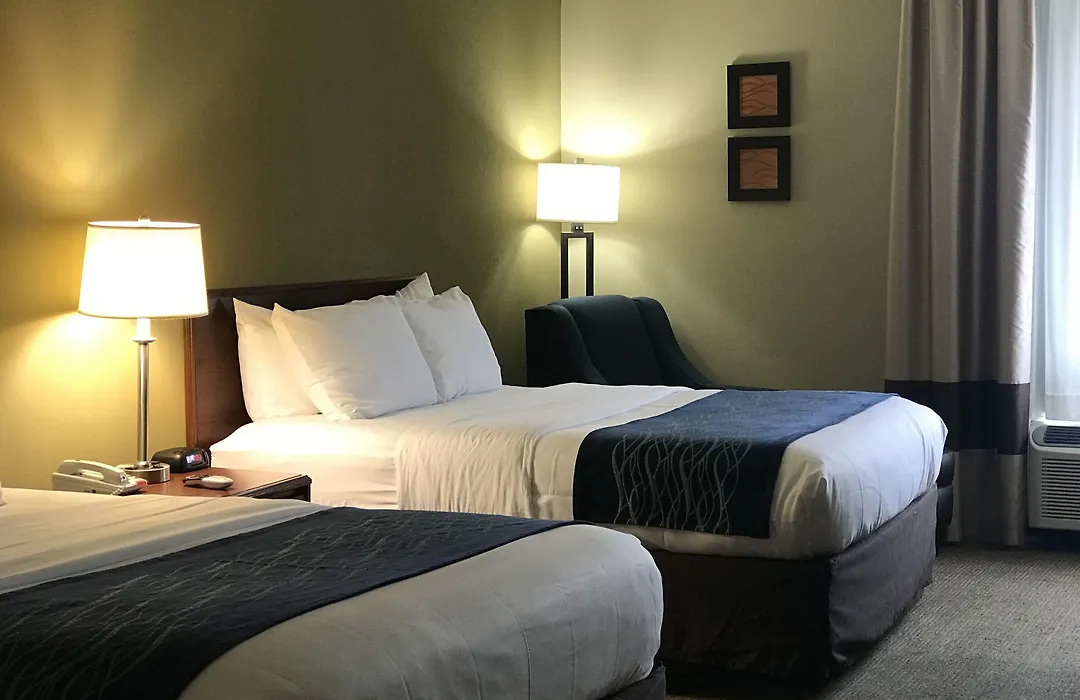 Comfort Inn-1