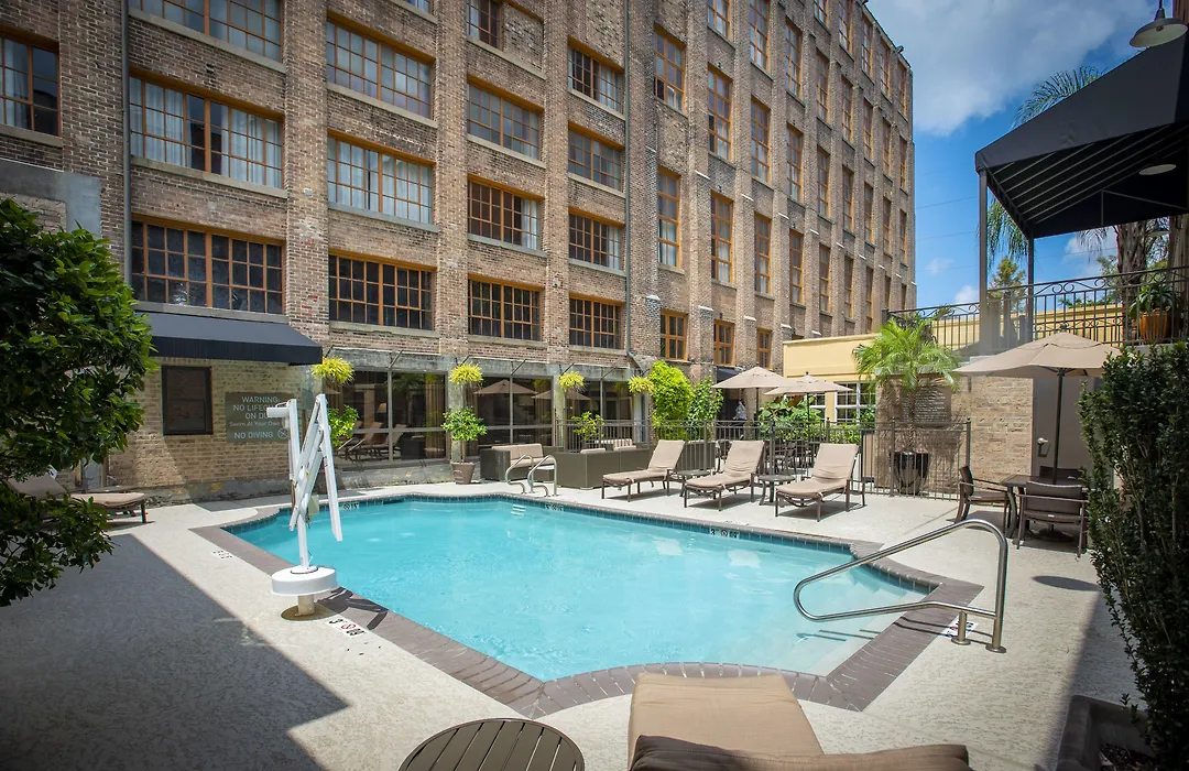 Hampton Inn And Suites New Orleans Convention Center-1