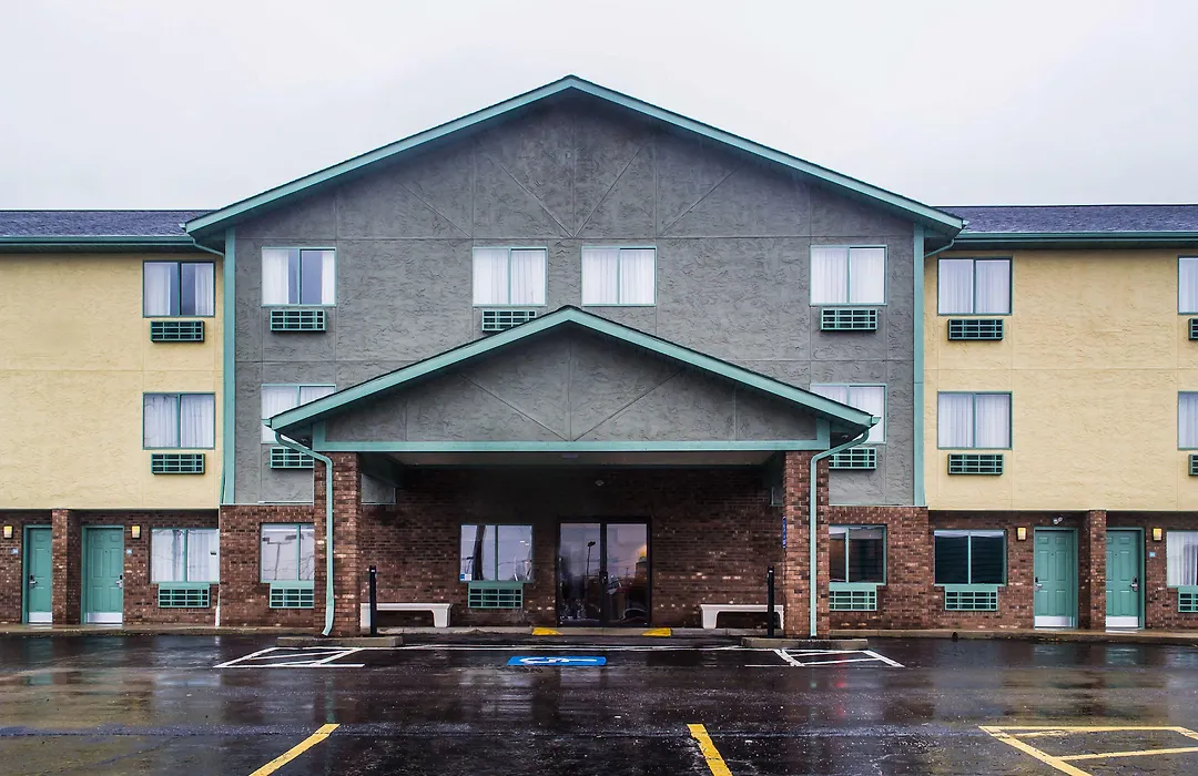 Quality Inn Streetsboro - Kent-1