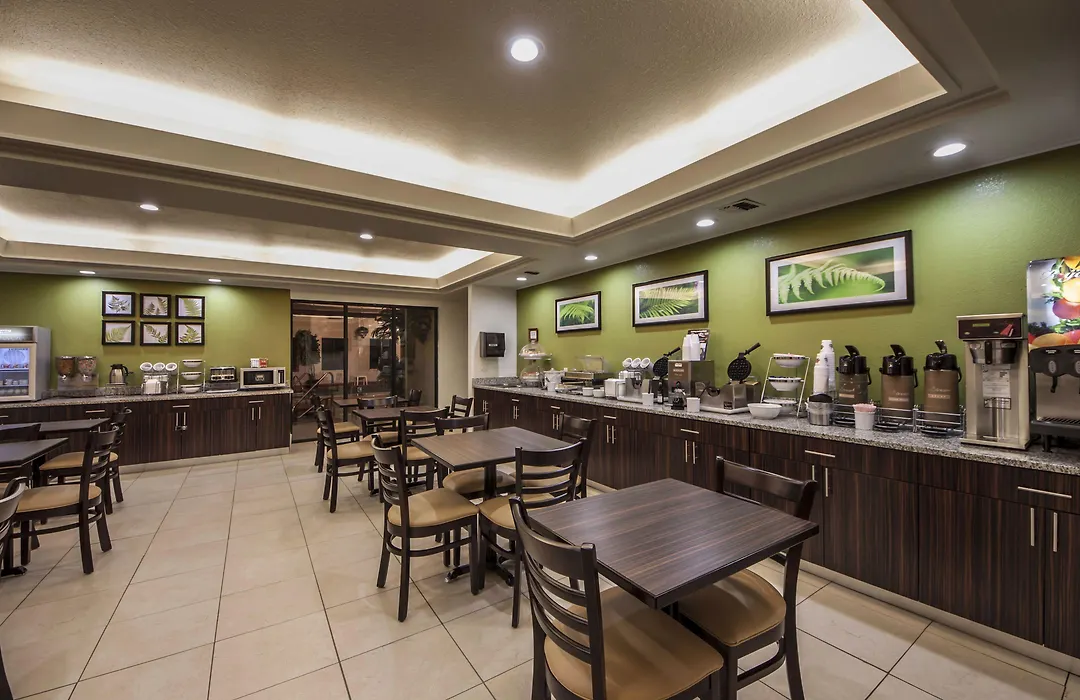 Sleep Inn & Suites Tulsa Central I-44-1