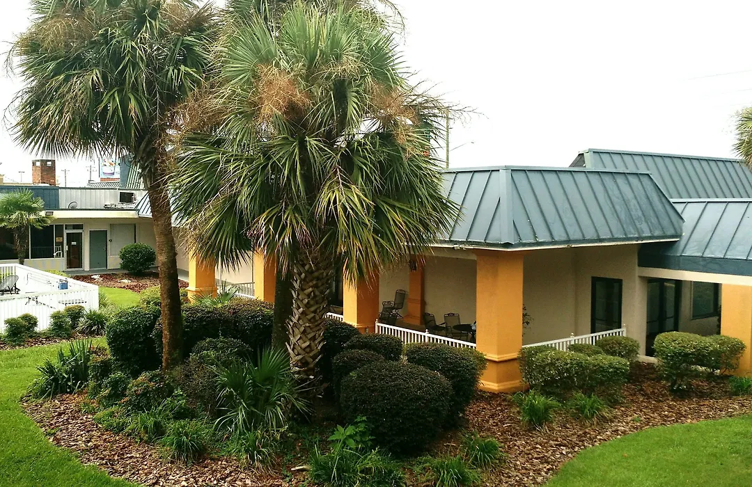 Quality Inn & Suites Conference Center Thomasville-1