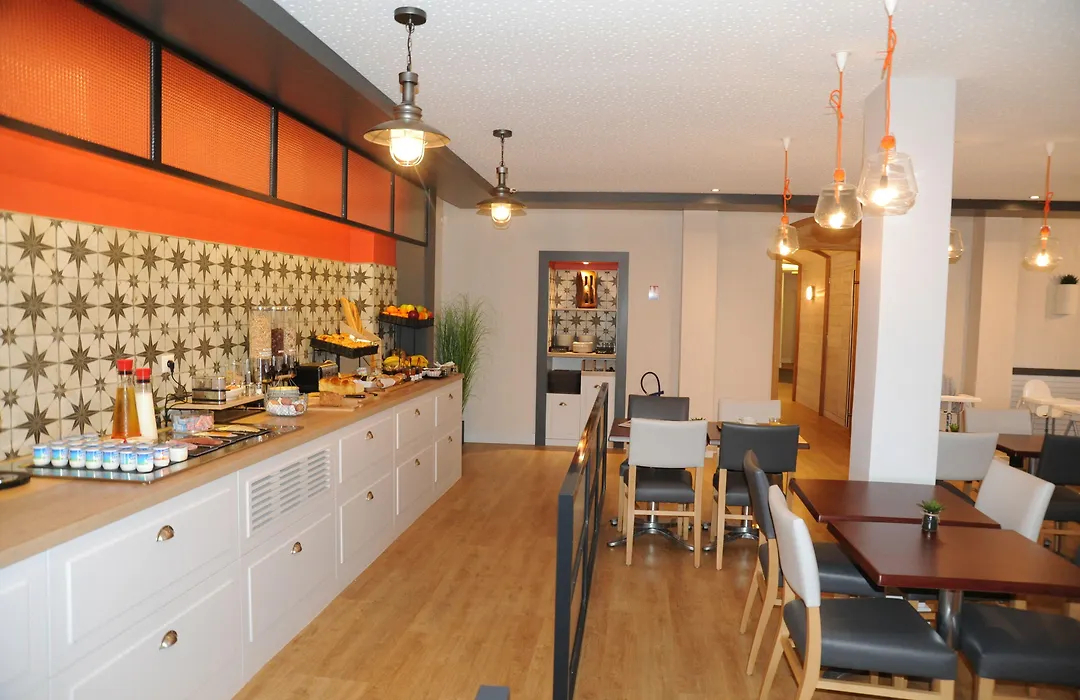 The Originals Boutique, Hôtel Admiral's, Les Sables-d'Olonne (Inter-Hotel)-1