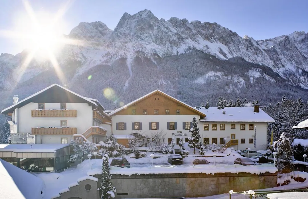 Romantik Alpenhotel Waxenstein-1