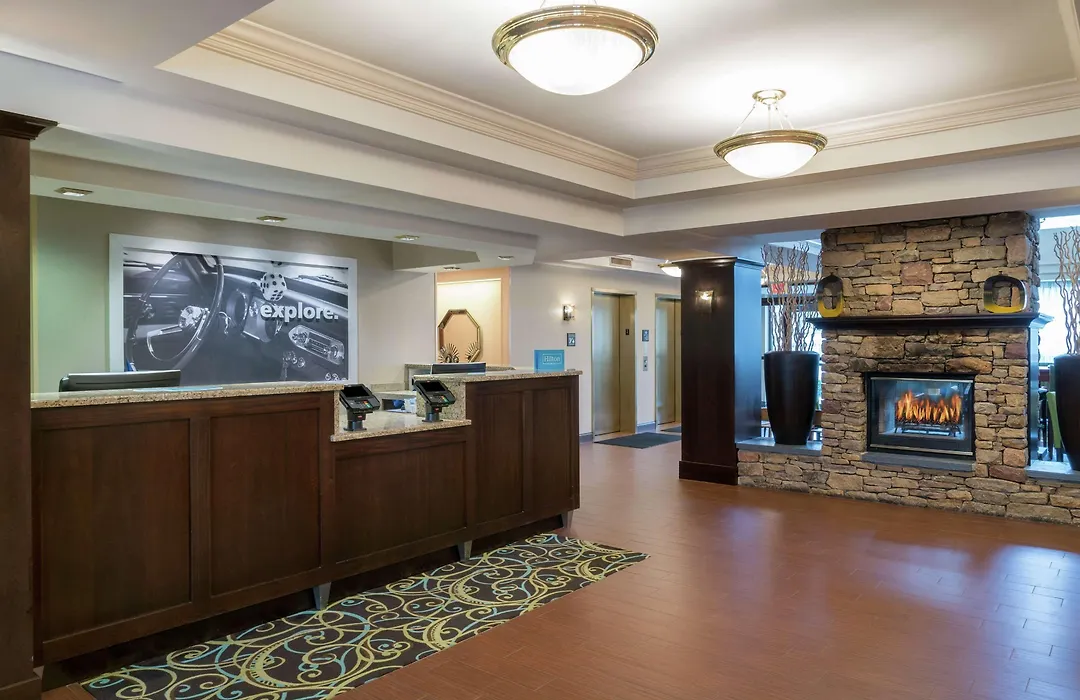 Hampton Inn & Suites Valley Forge/Oaks-1