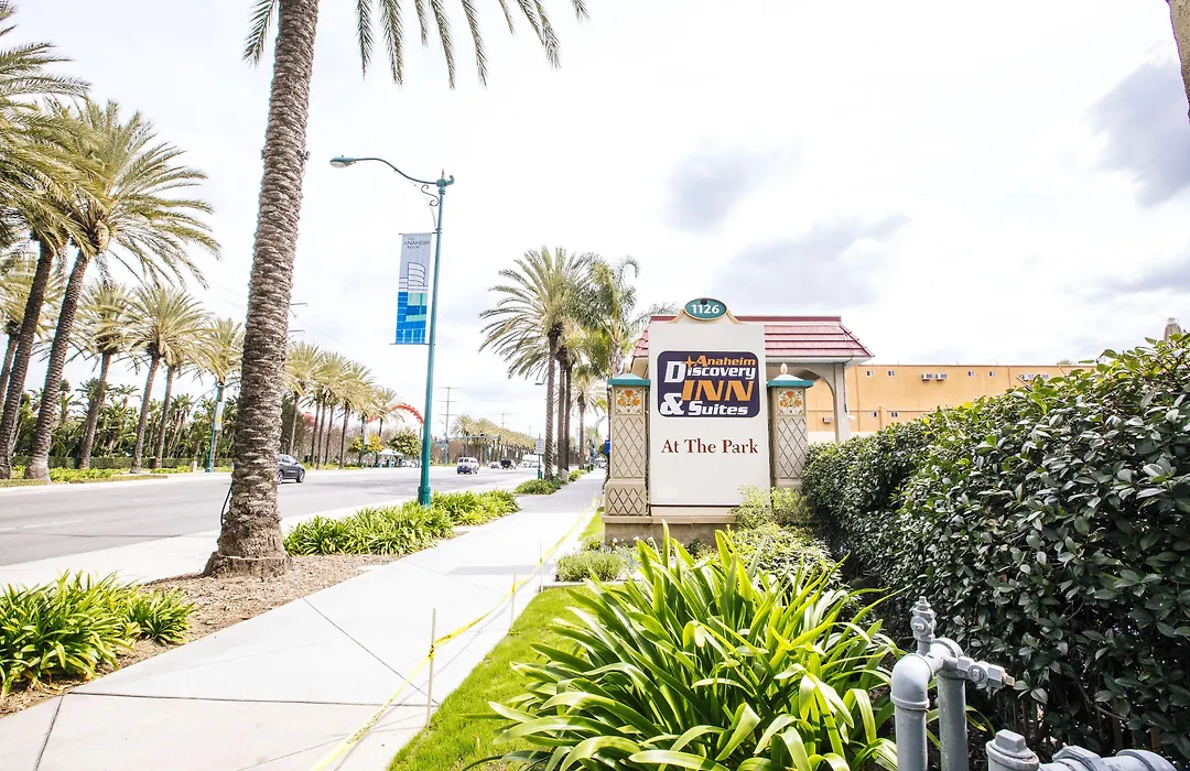 Anaheim Discovery Inn And Suites-1