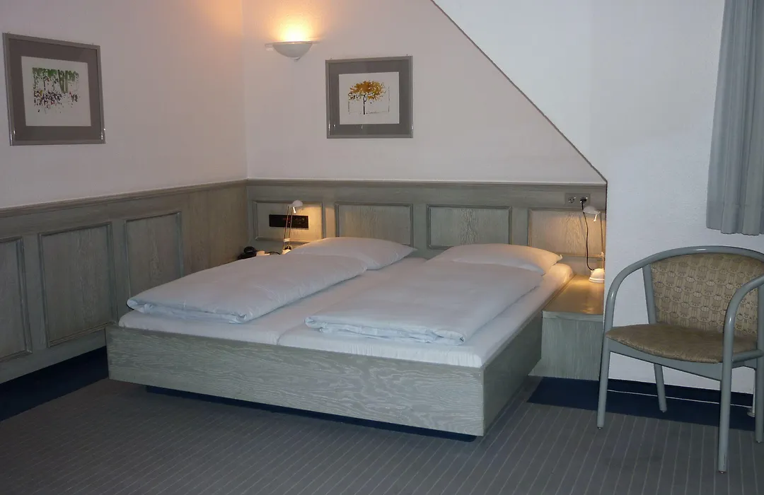 Avenue Hotel-1