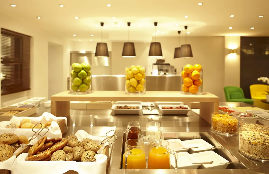 Hotel Stachus-1