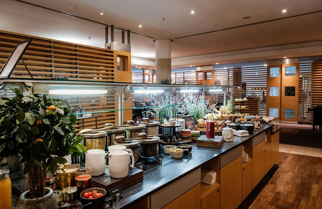 Radisson Blu Hotel Hannover-1