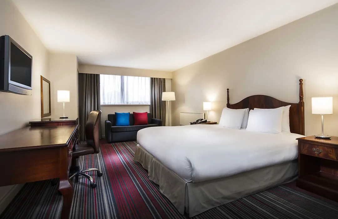 Park Inn By Radisson Cardiff City Centre-1