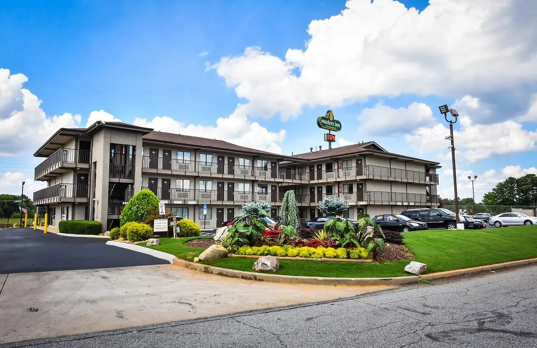 Masters Inn Tucker-1