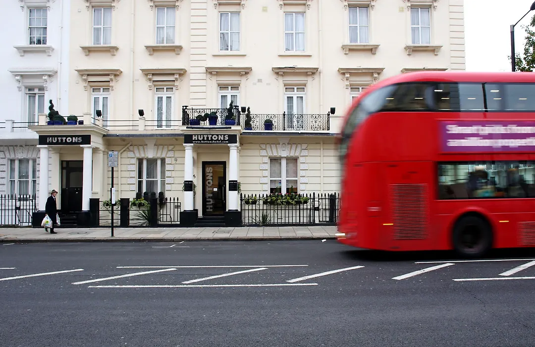 Huttons Hotel, Victoria London-1