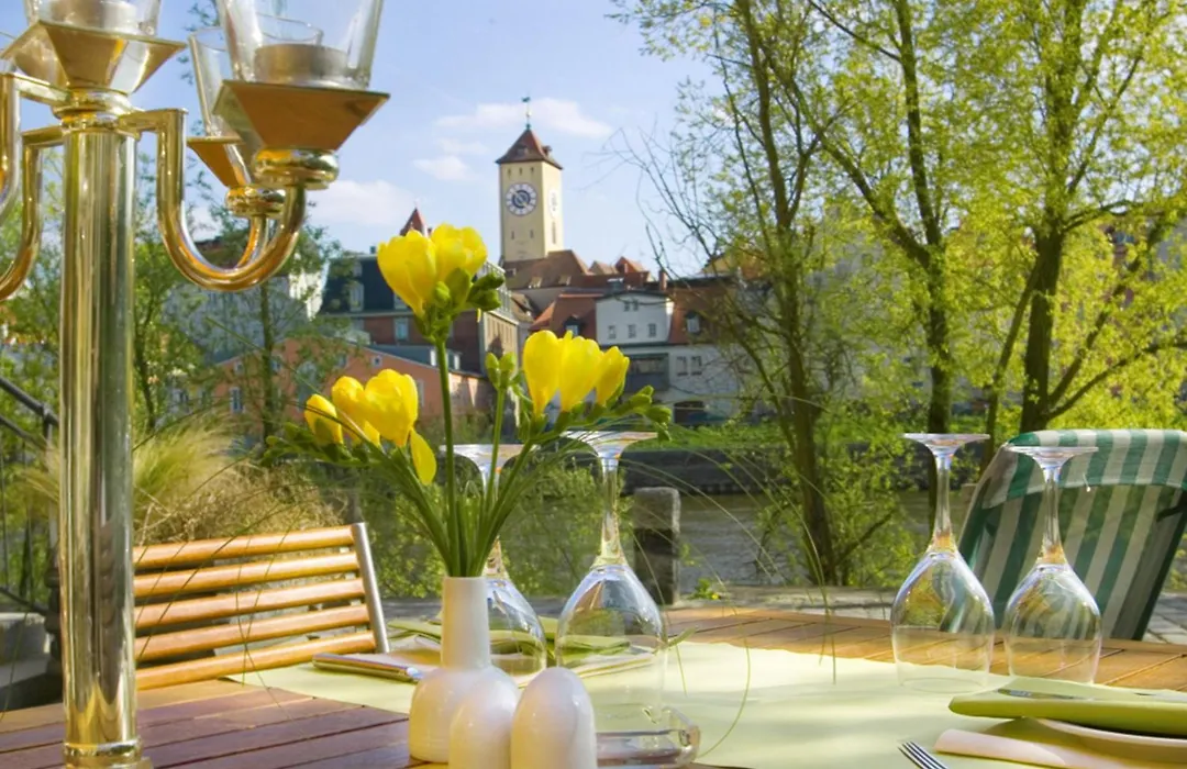 Sorat Insel-Hotel Regensburg-1