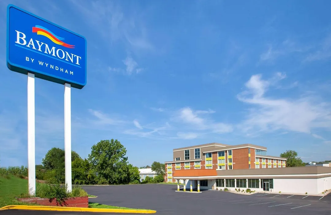 Baymont By Wyndham Grand Rapids Near Downtown-1