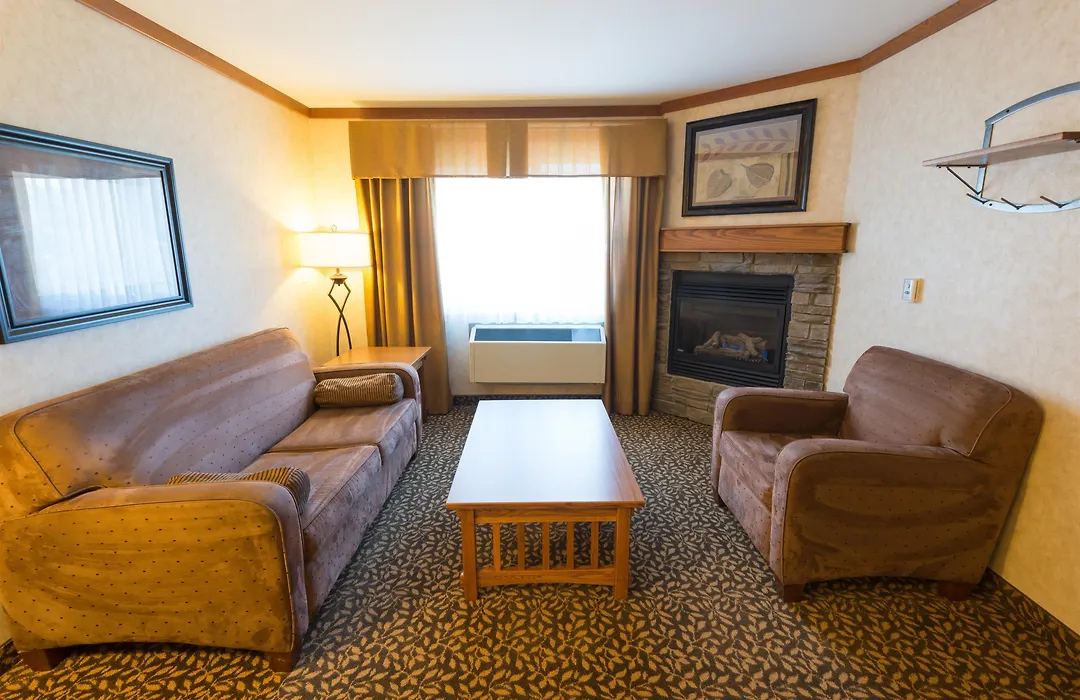 Best Western Plus Fernie Mountain Lodge-1