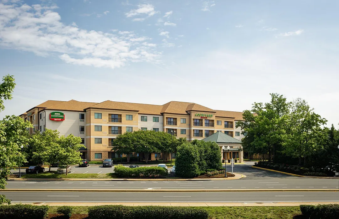 Courtyard By Marriott Springfield-1