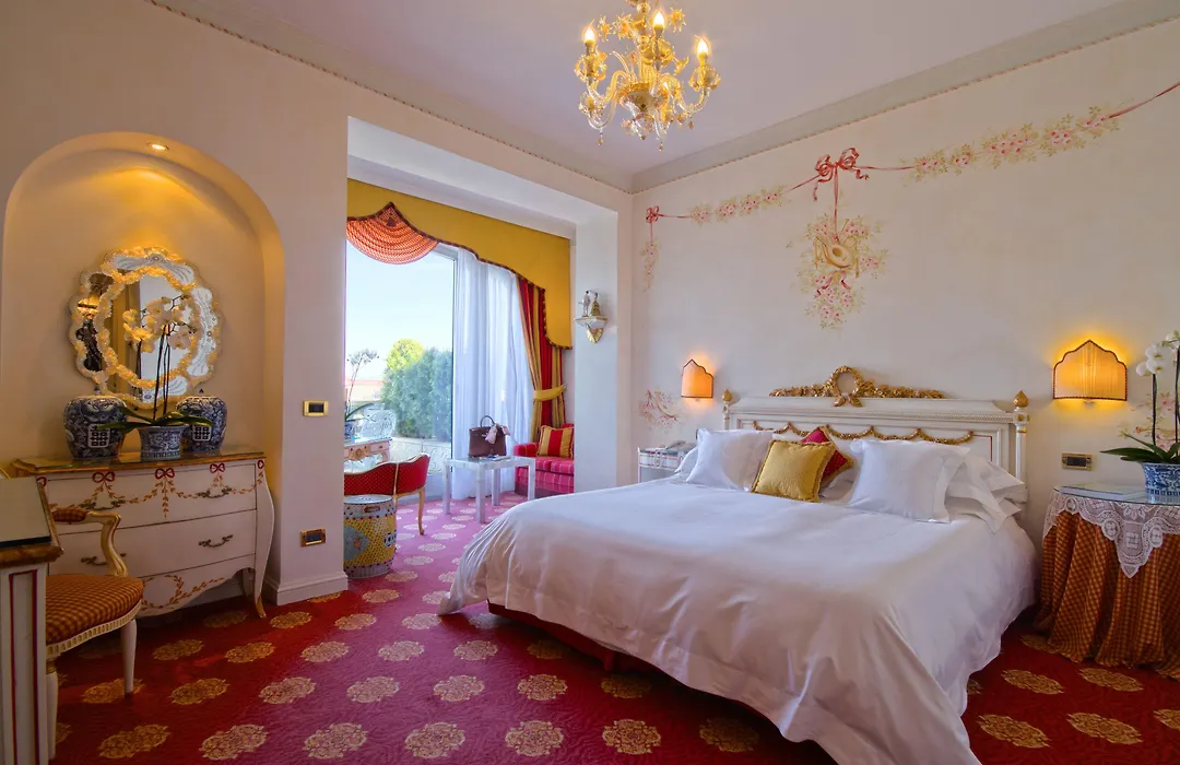Villa E Palazzo Aminta - A Leading Hotel Of The World-1