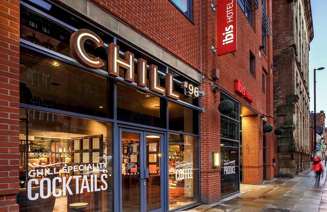 Ibis Manchester Centre 96 Portland Street-1