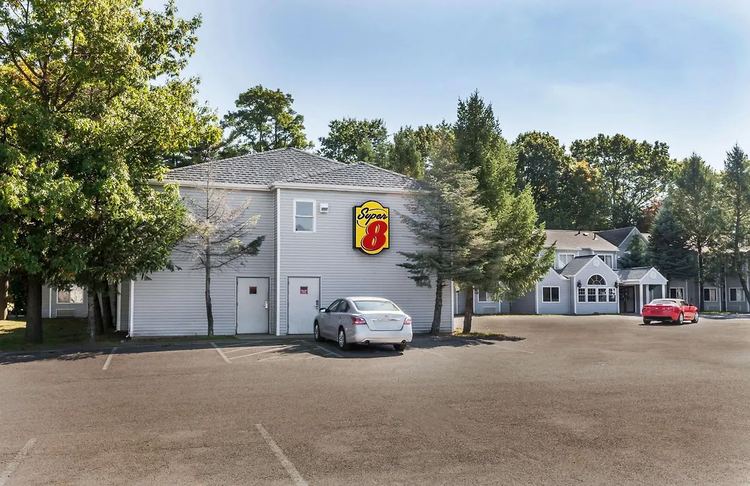 Super 8 By Wyndham Schenectady - Albany Area-1