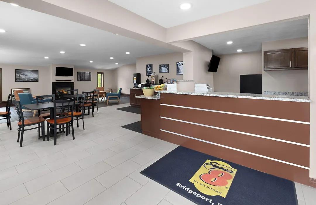 Super 8 By Wyndham Bridgeport/Clarksburg Area-1
