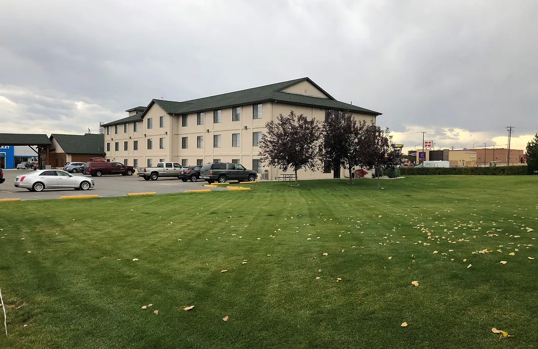 Best Western Yellowstone Crossing-1