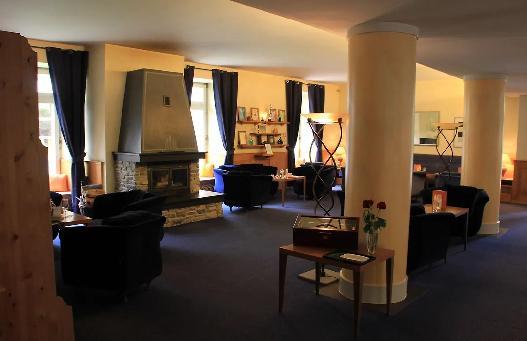 Thermal Hotels & Walliser Alpentherme Leukerbad-1