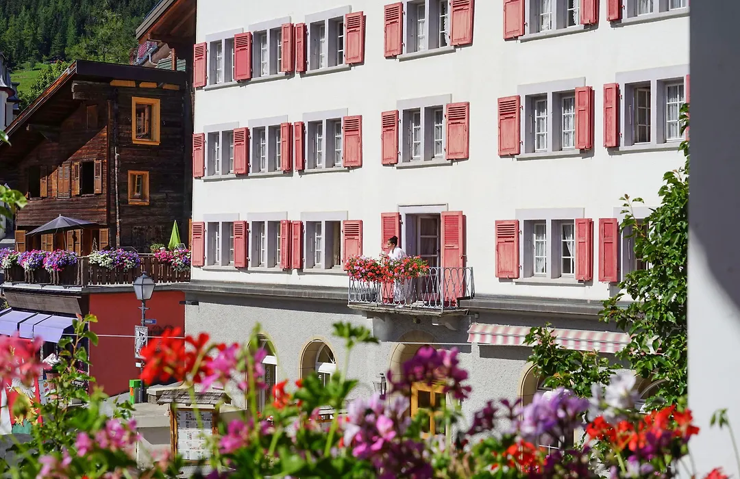 Thermal Hotels & Walliser Alpentherme Leukerbad-1
