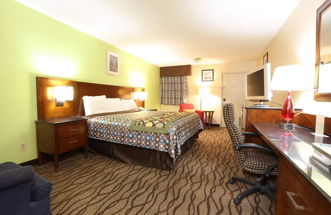 Dexter Inn-1