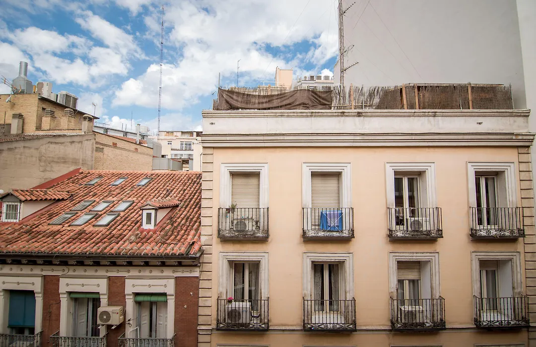 Petit Palace Cliper-Gran Via-1