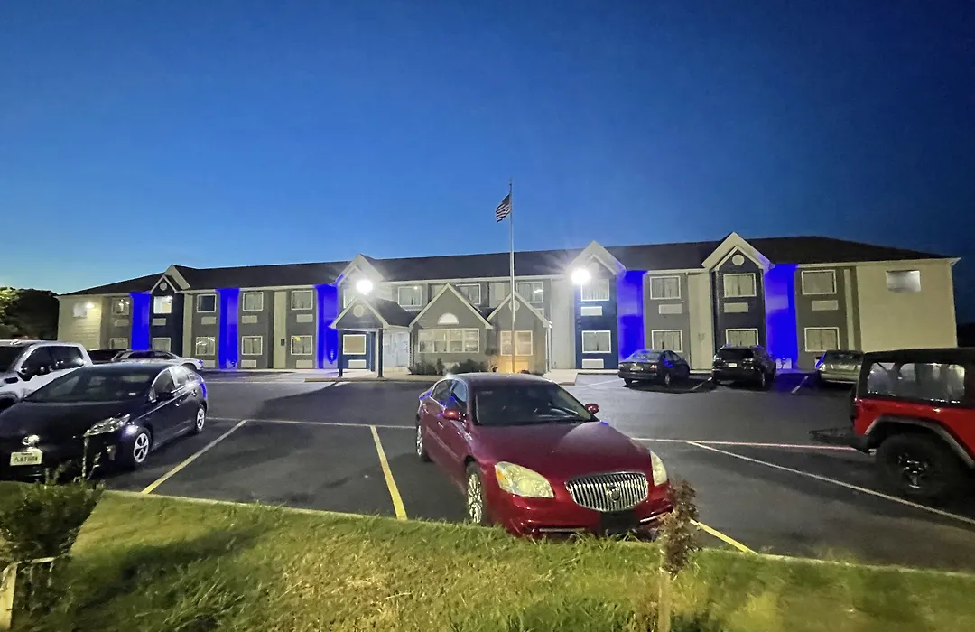 Microtel Inn & Suites By Wyndham Ardmore-1