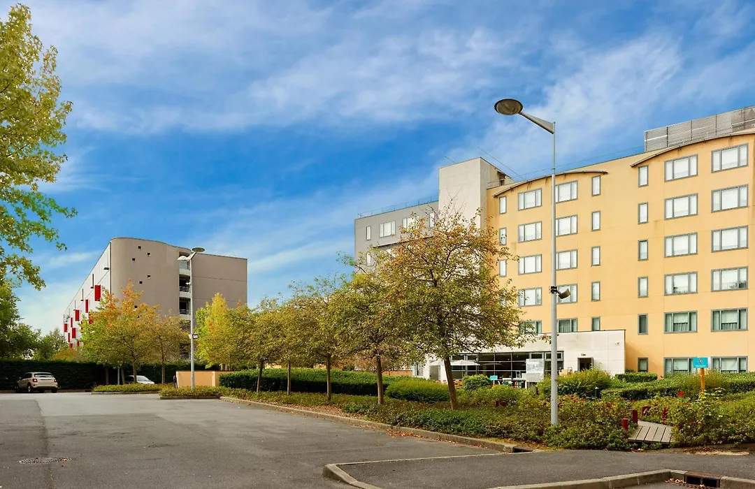 Novotel Suites Paris Roissy CDG-1