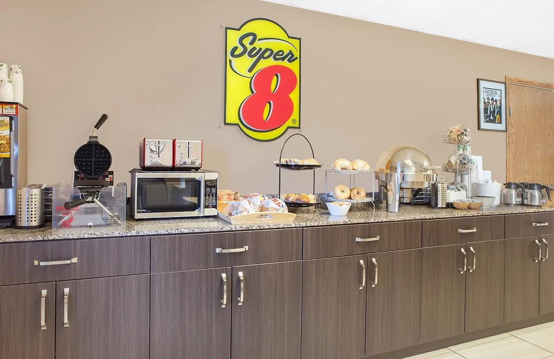 Super 8 By Wyndham Athabasca Ab-1