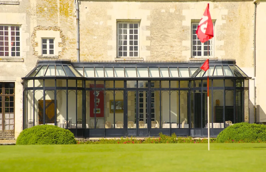 Chateau Golf Des Sept Tours-1
