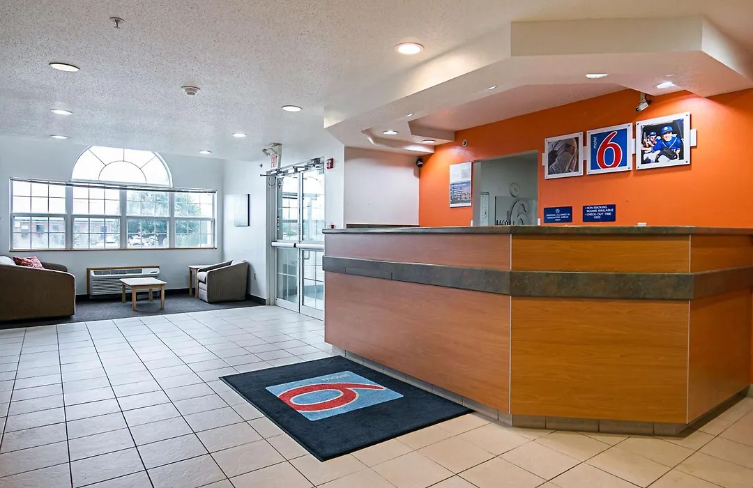 Motel 6-Sycamore, Il-1