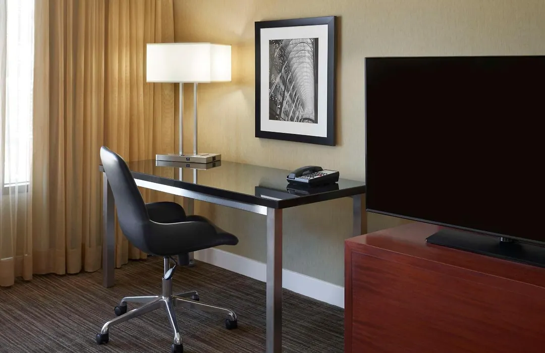 Hilton Toronto-1