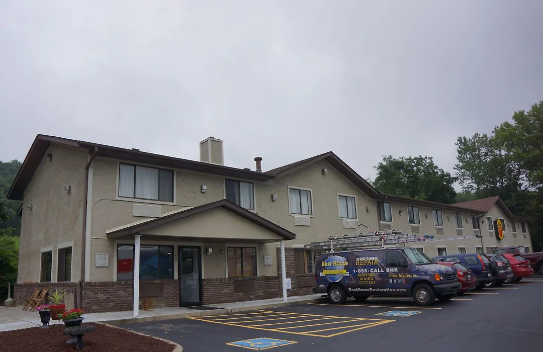 Rodeway Inn Delmont-1