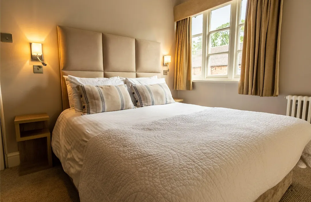 Donington Park Farmhouse Hotel-1