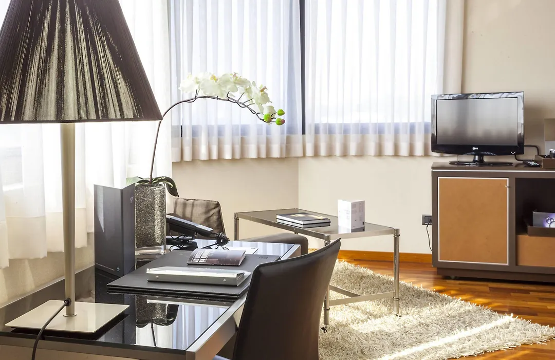 Ac Hotel Genova By Marriott-1