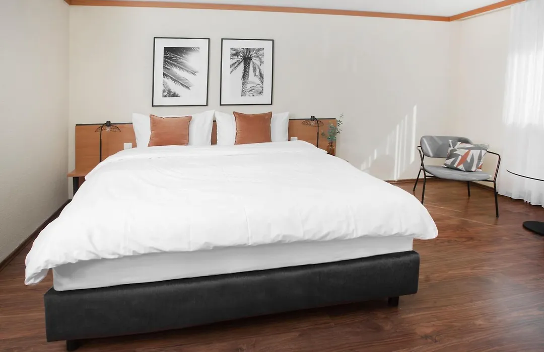 HOTEL ENGEL LIESTAL - Business&Lifestyle-1