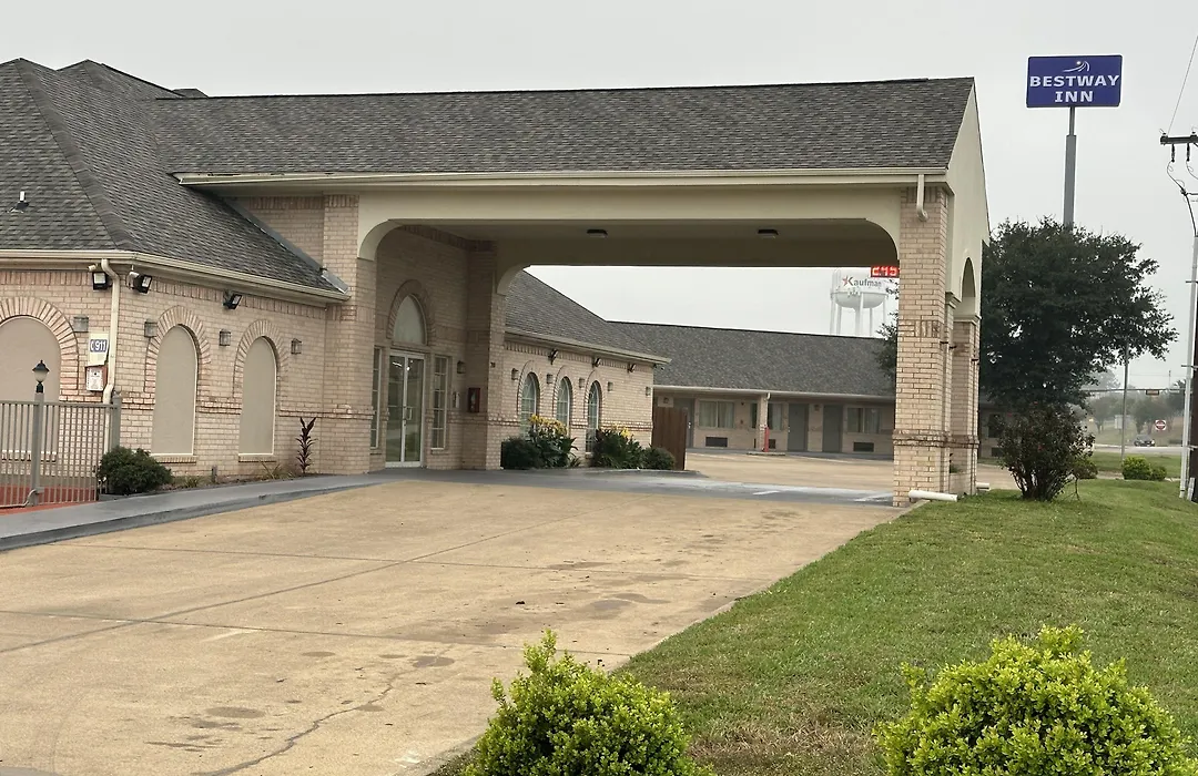 Bestway Inn-1