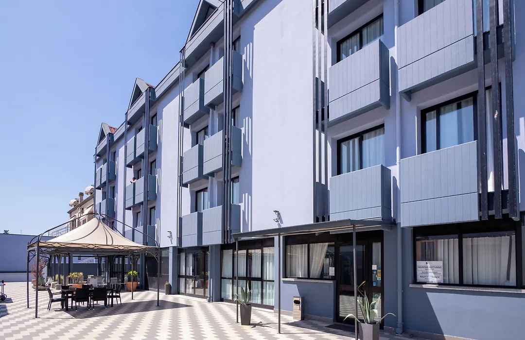 Ilga Hotel-1