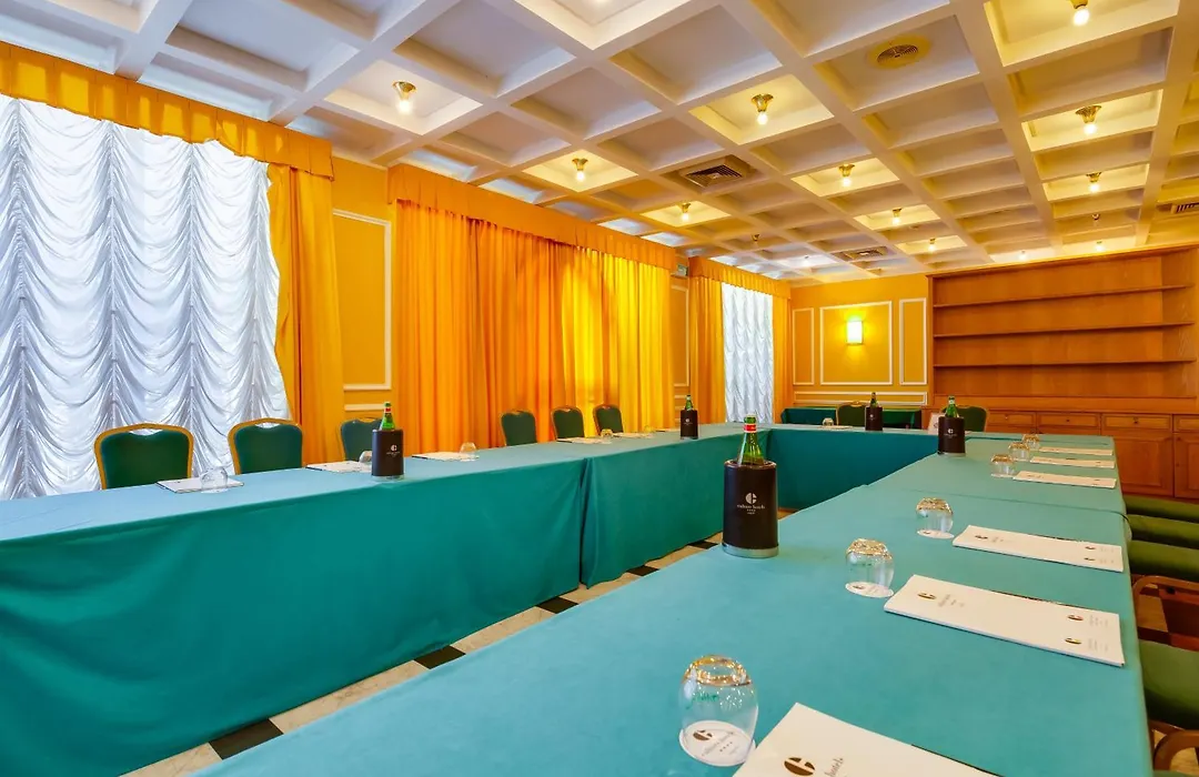 Culture Hotel Villa Capodimonte-1