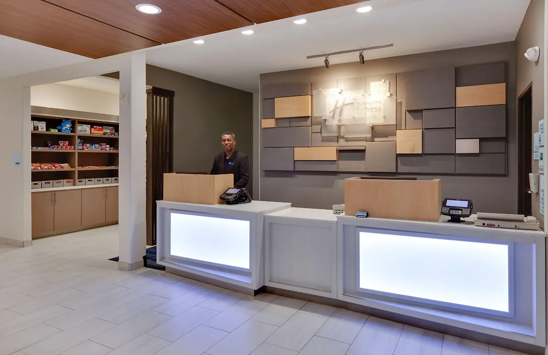 Holiday Inn Express & Suites Dallas - Duncanville By Ihg-1