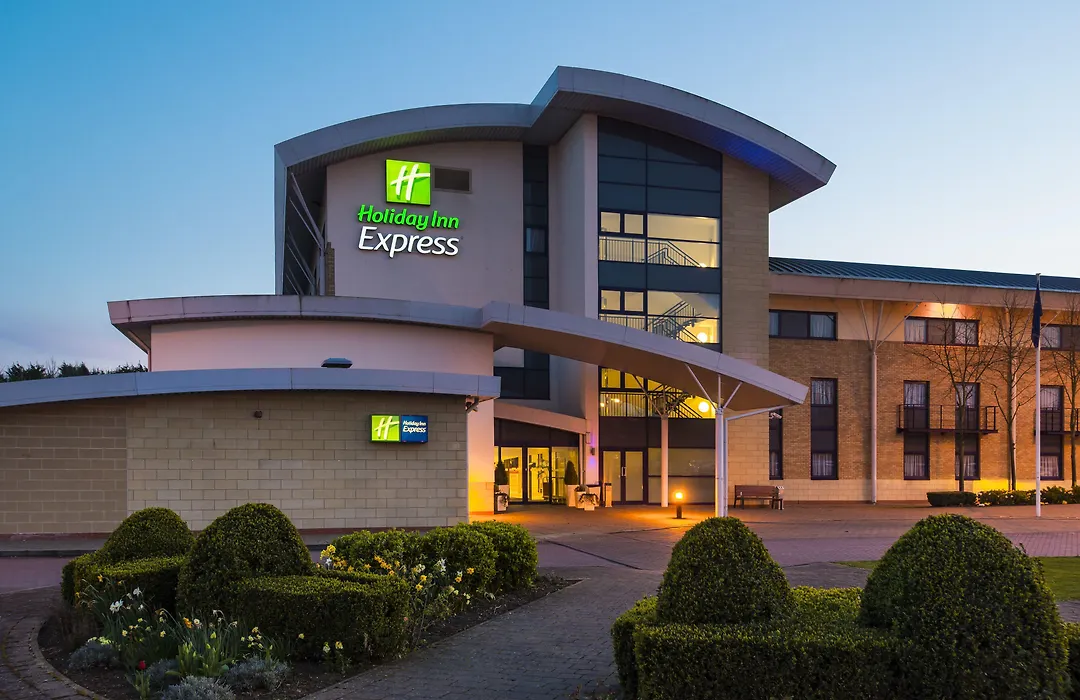 Holiday Inn Express Northampton - South By Ihg-1
