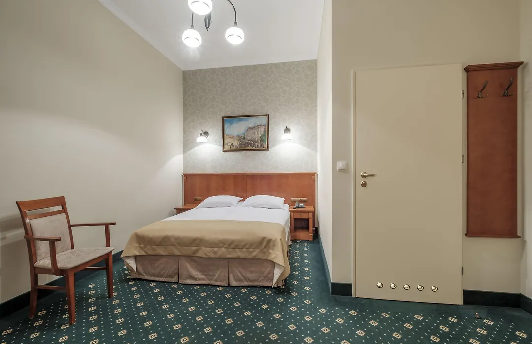 Hotel Hetman-1