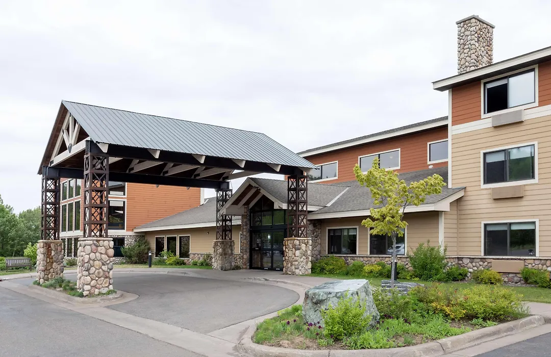 Black Beach Inn By Grandstay-1