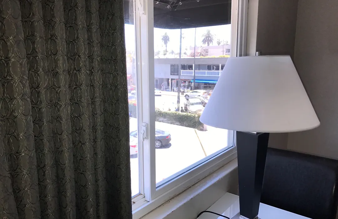 Ocean Beach Hotel-1