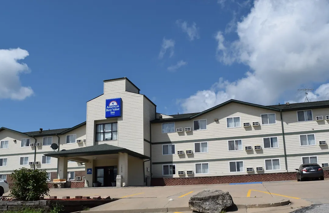 Americas Best Value Inn Jefferson City-1