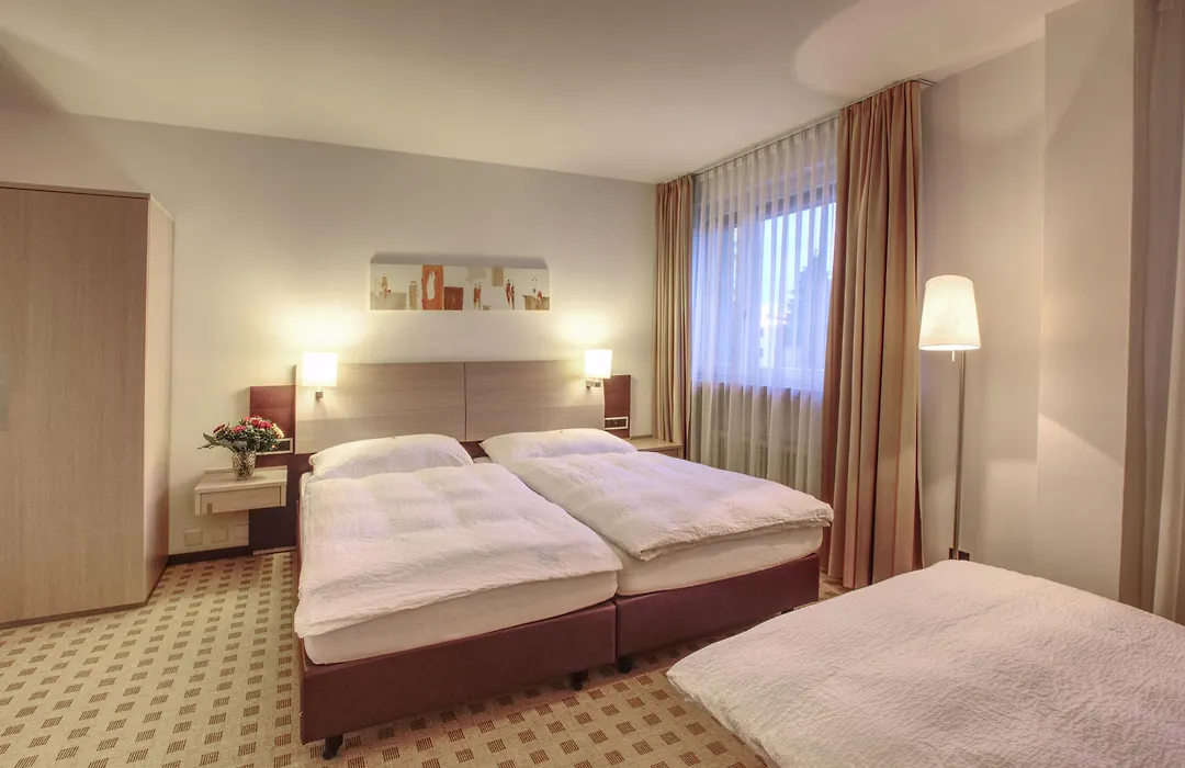 Hotel Alfa-1