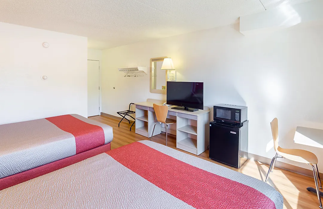 Motel 6-Spokane, Wa - East-1